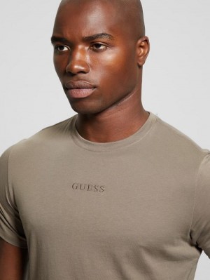 Guess Embroidered Signature Tee Maro | GUESS-SN30700