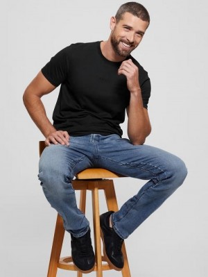 Guess Embroidered Signature Tee Negrii | GUESS-SN30703