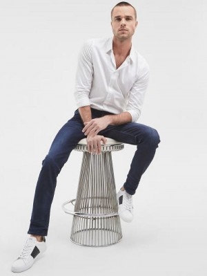 Guess Finnley Tapered Jeans Albastri | GUESS-SN30434