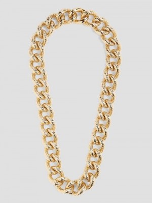 Guess Gold-Tone Textured Medium Necklace Aurii | GUESS-SN30249