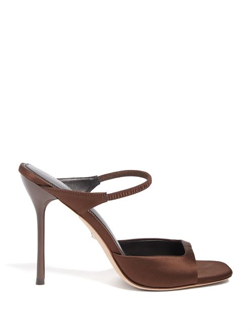 Guess Brielle Satin Sandal Maro | GUESS-SN29816