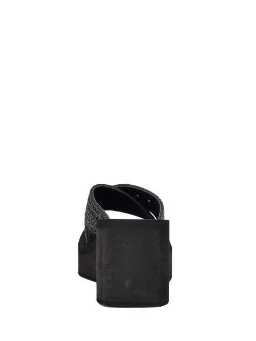 Guess Danvi Braided Wedge Sandals Negrii | GUESS-SN29757