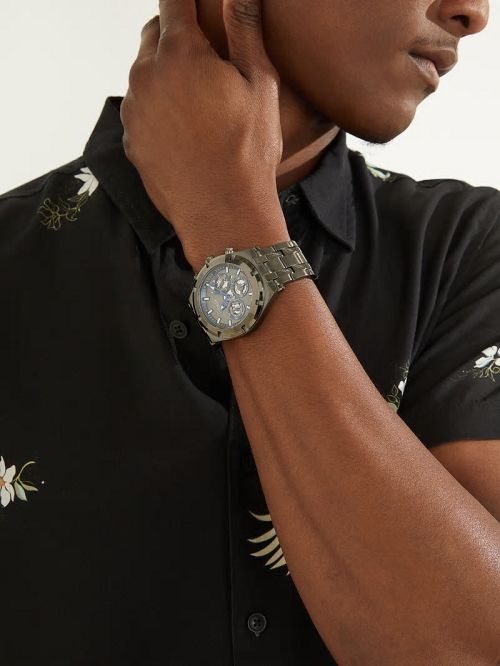 Guess Dark Silver-Tone Multifunction Watch Negrii | GUESS-SN31612