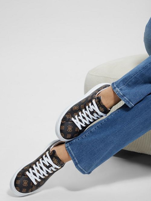 Guess Denesa Peony Low-Top Sneakers Maro | GUESS-SN29563