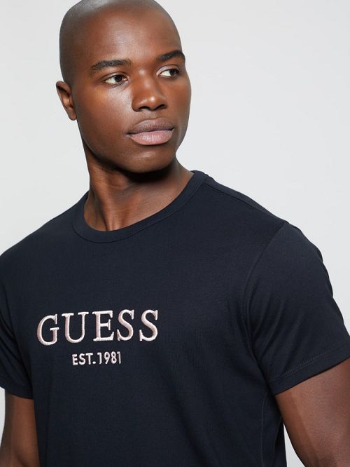 Guess Eco Embroidered Signature Tee Negrii | GUESS-SN30631