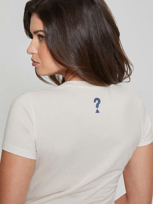 Guess Eco Roses Triangle Logo Tee Albi | GUESS-SN27617