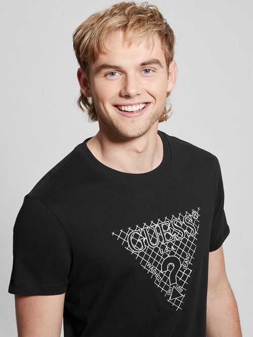 Guess Eco Triangle Patch Tee Negrii | GUESS-SN30532