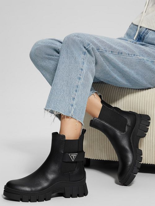 Guess Hensly Triangle Chelsea Bootie Negrii | GUESS-SN29891