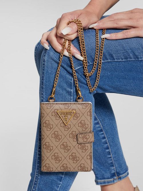 Guess Laurel Chain Passport Case Maro | GUESS-SN30132