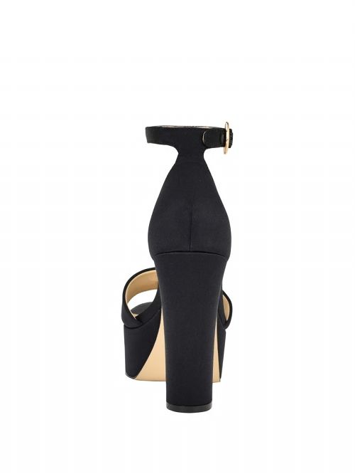Guess Setone Satin Signature Platform Heels Negrii | GUESS-SN29851