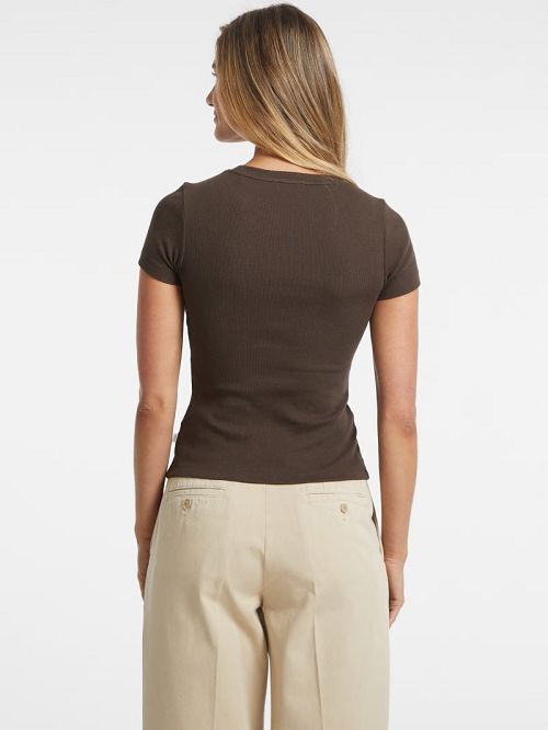 Guess Slim Embroidered Logo Tee Maro | GUESS-SN27327